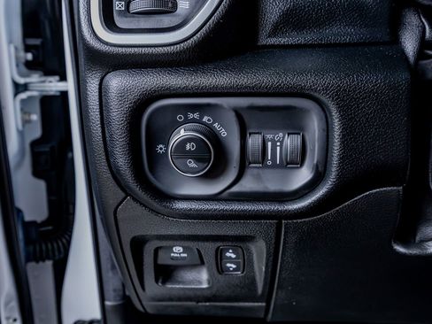 Used 2021 RAM 1500 Laramie image 20