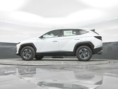 New 2026 Hyundai Tucson Blue SE w/ Tow & Go Package image 33