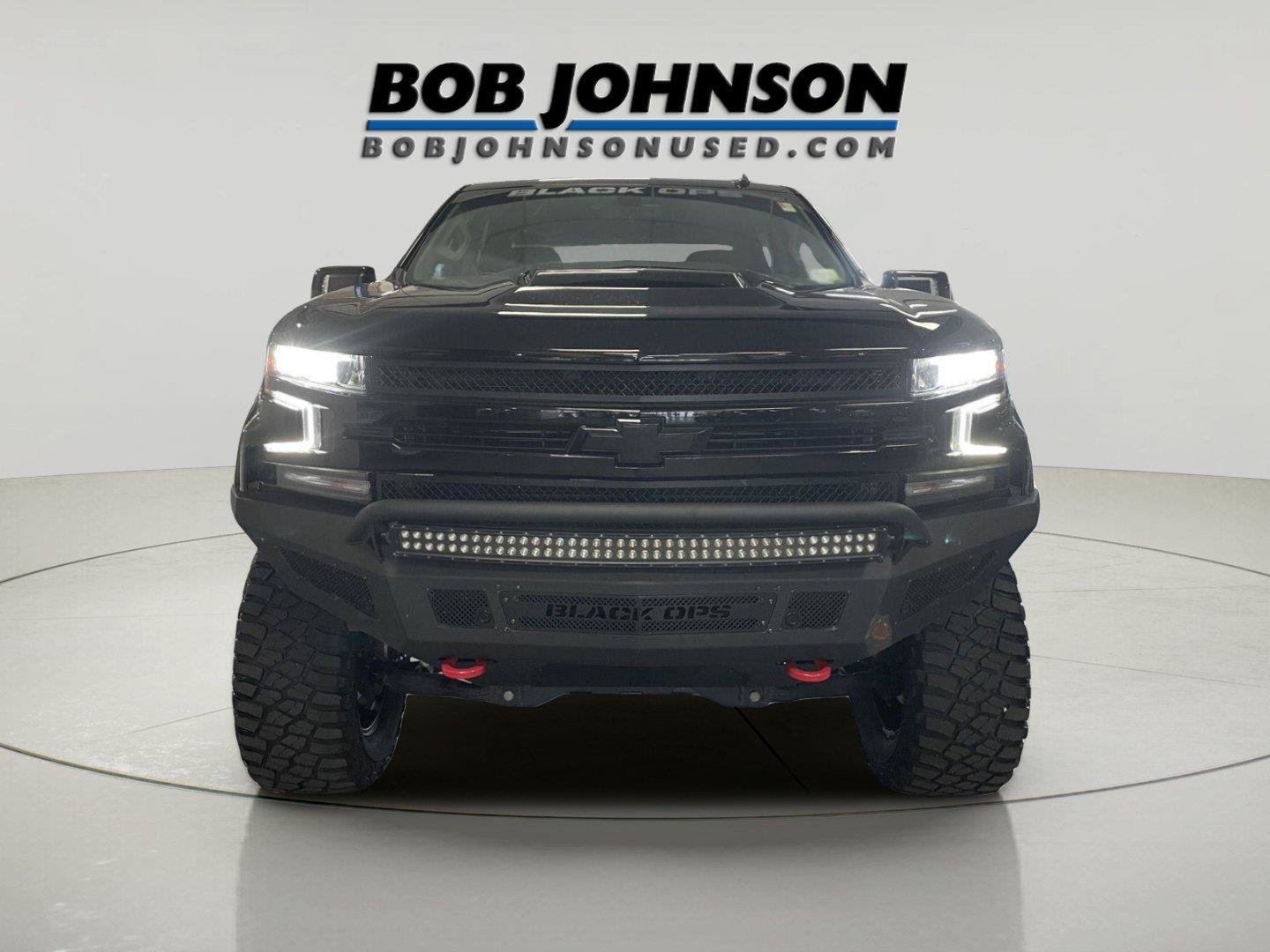 Used 2022 Chevrolet Silverado 1500 RST w/ Safety Package AWD/4WD image 2