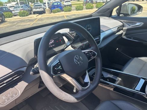Used 2023 Volkswagen ID.4 Pro S AWD/4WD image 10