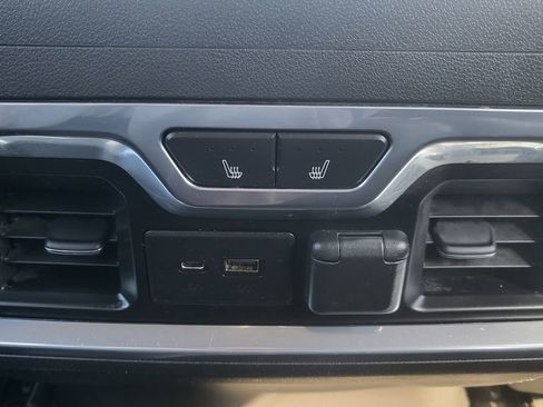 Used 2021 GMC Sierra 1500 Denali w/ Denali Ultimate Package image 24