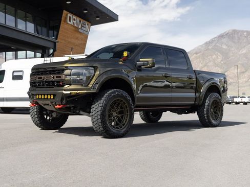 Used 2024 Ford F150 Raptor w/ Equipment Group 803A Raptor R AWD/4WD image 19
