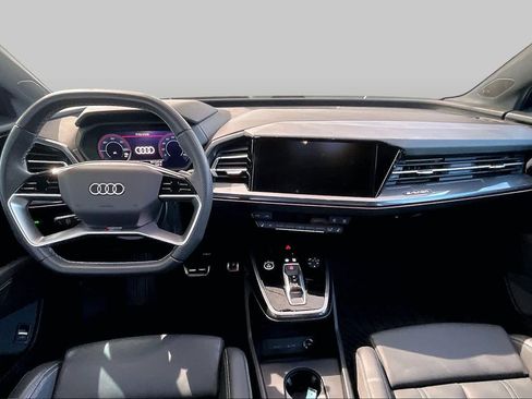 Used 2025 Audi Q4 e-tron Premium Plus w/ Premium Plus AWD/4WD image 15