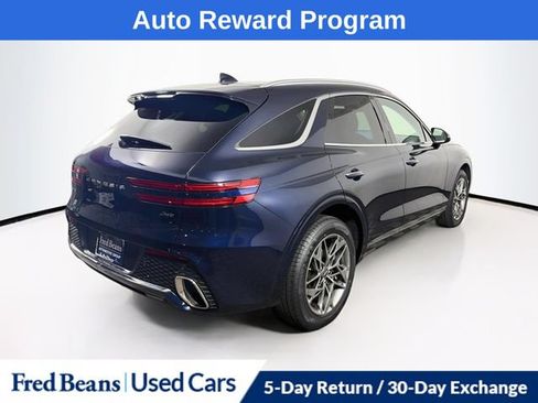 Used 2023 Genesis GV70 2.5T w/ Select Package AWD/4WD image 8