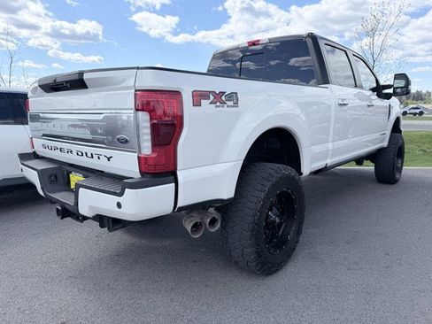 Used 2019 Ford F250 Platinum w/ Platinum Ultimate Package AWD/4WD image 4