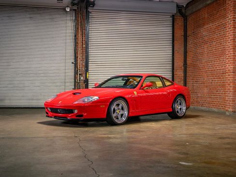 Used 1999 Ferrari 550 Maranello Coupe RWD image 21