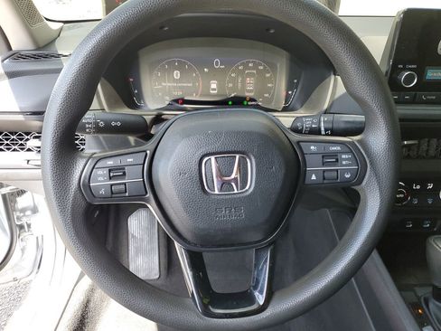 Used 2024 Honda Accord EX image 21
