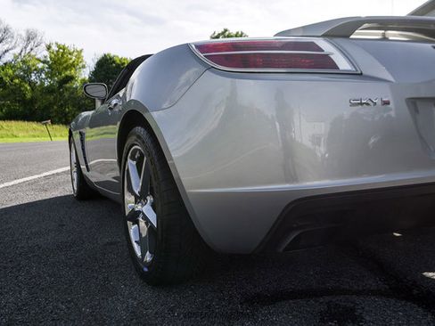 Used 2008 Saturn Sky Red Line RWD image 62