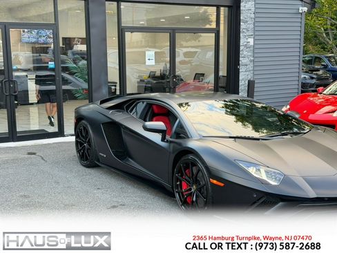Used 2018 Lamborghini Aventador S AWD/4WD image 16