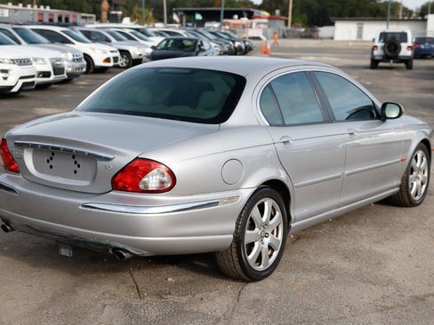 Used 2005 Jaguar X-TYPE 3.0 image 11