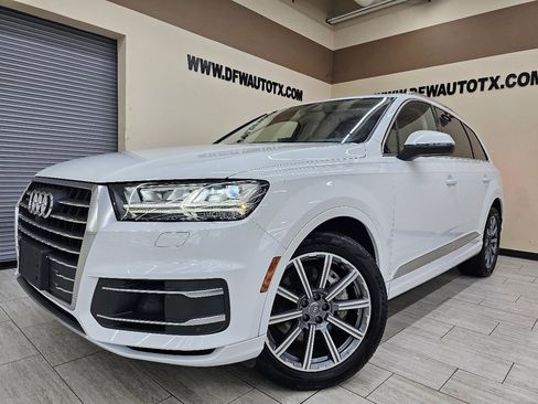 Used 2017 Audi Q7 3.0T Premium Plus image 1