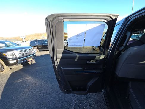 Used 2024 Toyota Tacoma TRD Sport image 27