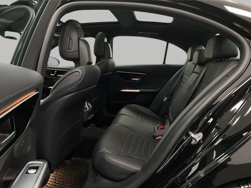 Used 2023 Mercedes-Benz C 300 4MATIC Sedan image 27