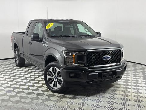 Used 2019 Ford F150 XL w/ Equipment Group 101A Mid AWD/4WD image 2