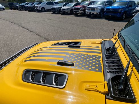 Used 2019 Jeep Wrangler Unlimited Rubicon AWD/4WD image 16