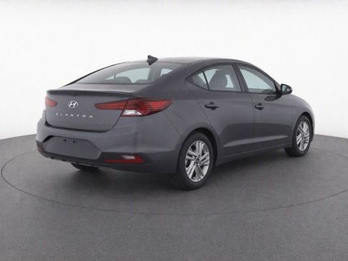 Used 2020 Hyundai Elantra SEL w/ Cargo Package (C1) FWD image 5