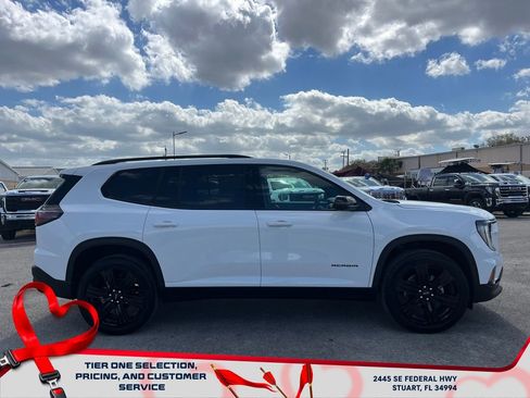 New 2026 GMC Acadia Elevation w/ Black Edition image 8