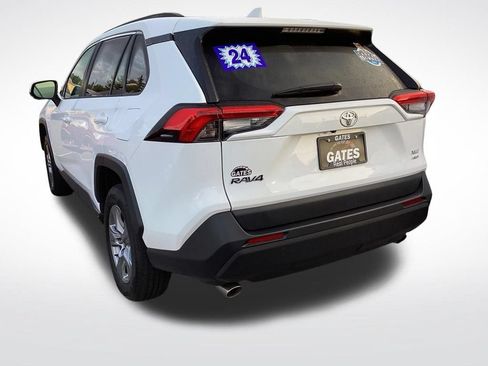 Used 2024 Toyota RAV4 XLE w/ Weather Package AWD/4WD image 7