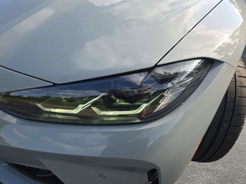 Used 2022 BMW M4 xDrive Competition w/ M Carbon Exterior Package AWD/4WD image 29