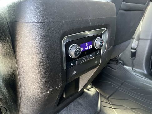Used 2021 Chevrolet Tahoe High Country AWD/4WD image 14