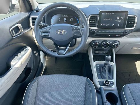 New 2026 Hyundai Venue SEL FWD image 16
