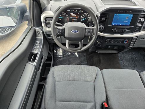 Used 2021 Ford F150 XLT w/ Trailer Tow Package image 11