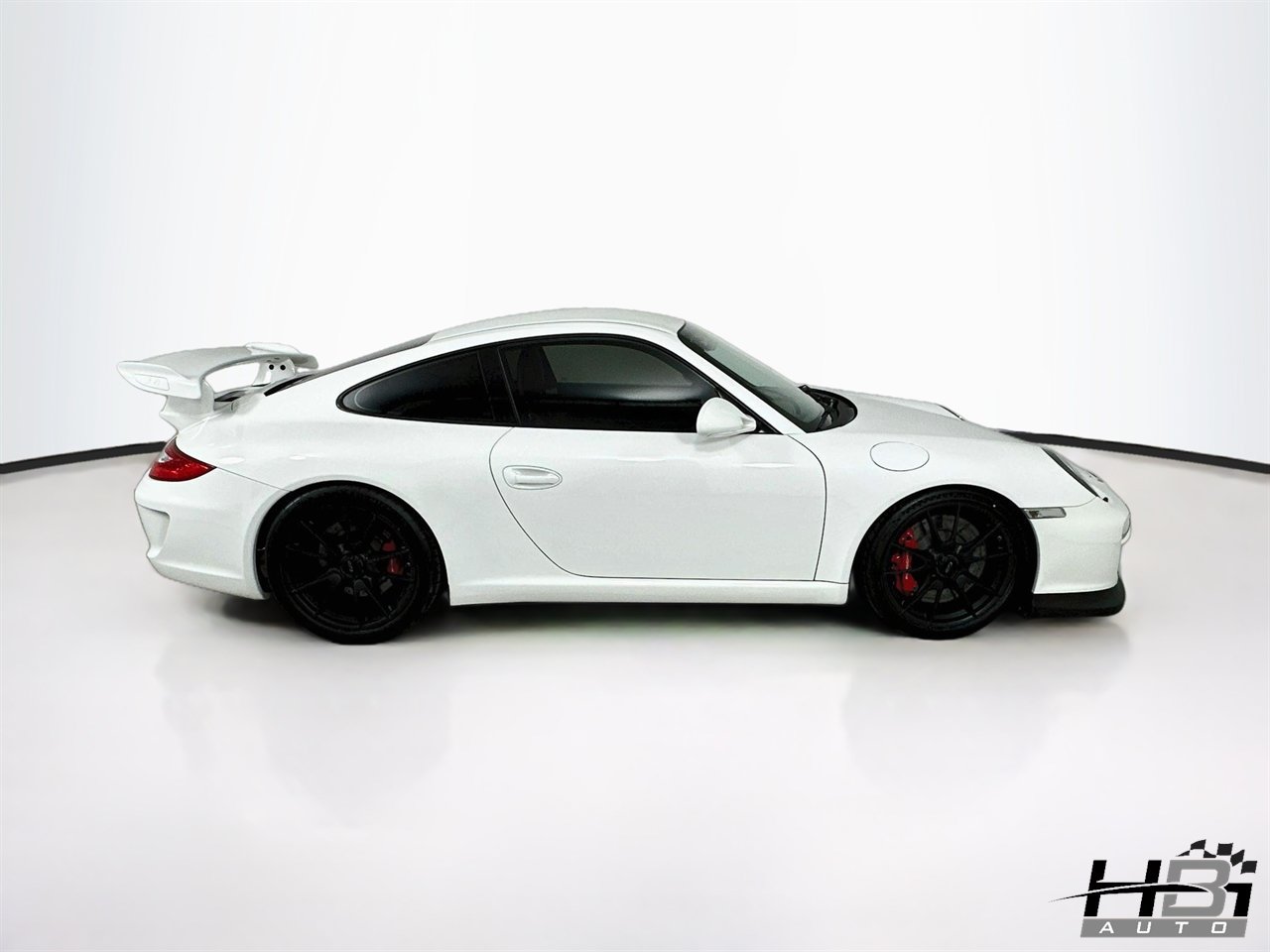 Used 2010 Porsche 911 GT3 RWD image 4