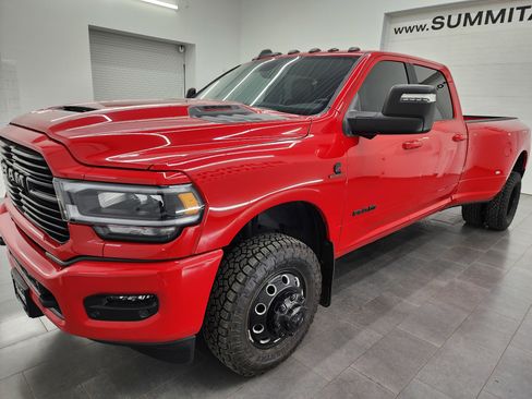 Used 2023 RAM 3500 Laramie image 7