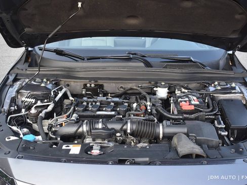 Used 2018 Honda Accord EX image 33