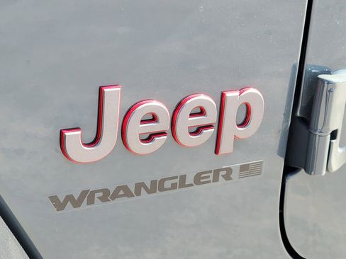 New 2026 Jeep Wrangler Unlimited Rubicon w/ Safety Group image 20