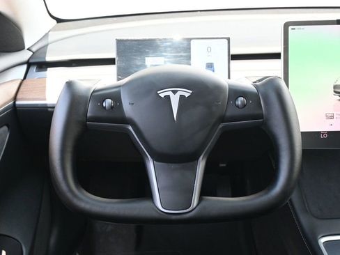 Used 2023 Tesla Model 3 Standard Range RWD image 8