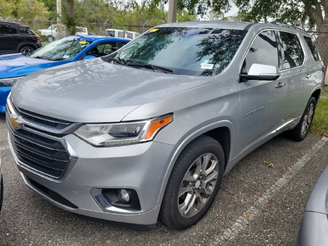 Used 2019 Chevrolet Traverse Premier w/ Driver Confidence II Package FWD image 4