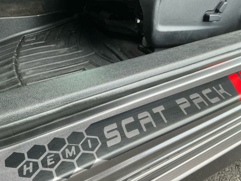 Used 2018 Dodge Charger R/T Scat Pack w/ Dynamics Package image 23