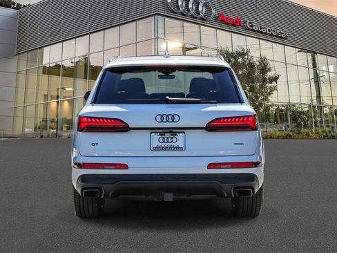 Used 2025 Audi Q7 3.0T Premium Plus w/ Premium Plus Package image 3