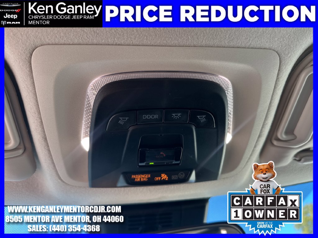 Used 2025 Toyota Corolla LE FWD image 17
