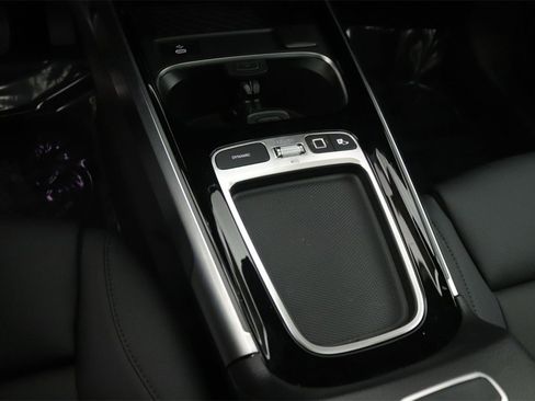 New 2026 Mercedes-Benz GLB 250 GLB 250 image 7
