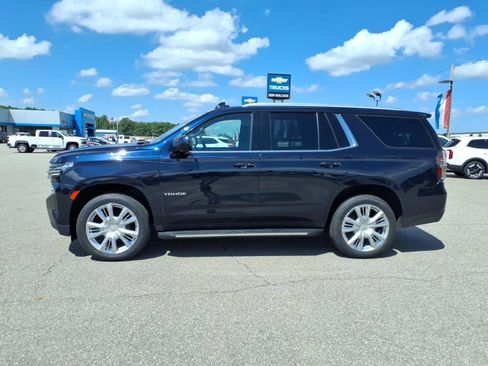 Used 2024 Chevrolet Tahoe LT AWD/4WD image 2