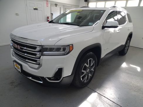 Used 2023 GMC Acadia SLT w/ Preferred Package AWD/4WD image 18