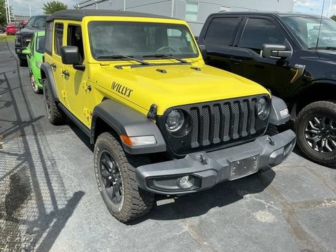 Used 2023 Jeep Wrangler Unlimited Sport AWD/4WD image 4