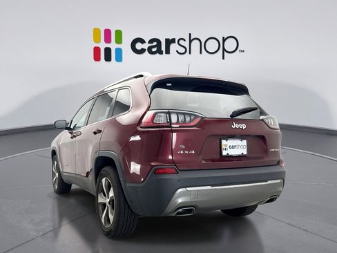 Used 2021 Jeep Cherokee Limited image 3