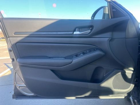 New 2025 Nissan Altima 2.5 SV w/ SV Special Edition Package image 12