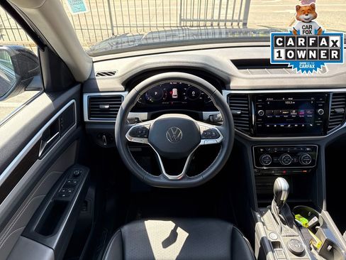 Used 2023 Volkswagen Atlas SE w/ Panoramic Sunroof Package AWD/4WD image 15