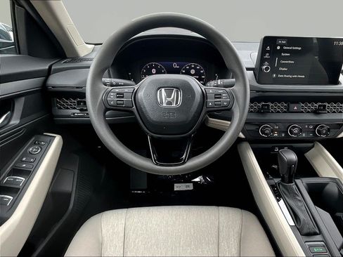 New 2026 Honda Accord LX image 9