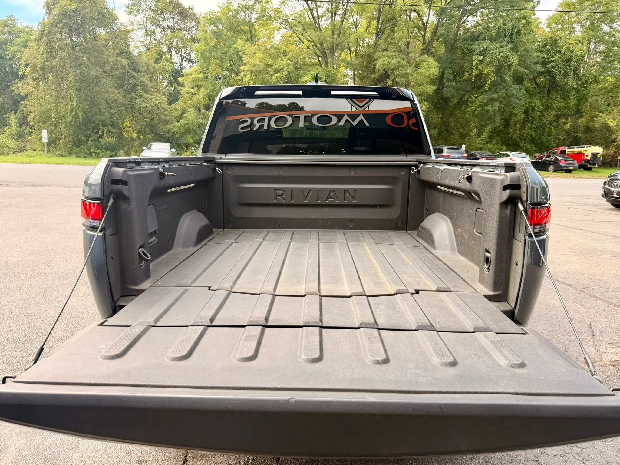 Used 2022 Rivian R1T Adventure AWD/4WD image 64