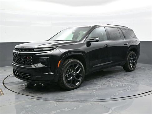 Used 2024 Chevrolet Traverse RS w/ LPO, Floor Liner Package image 3