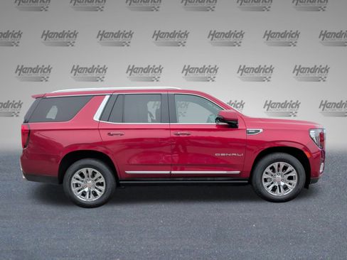 Used 2023 GMC Yukon Denali w/ Advanced Technology Package image 6