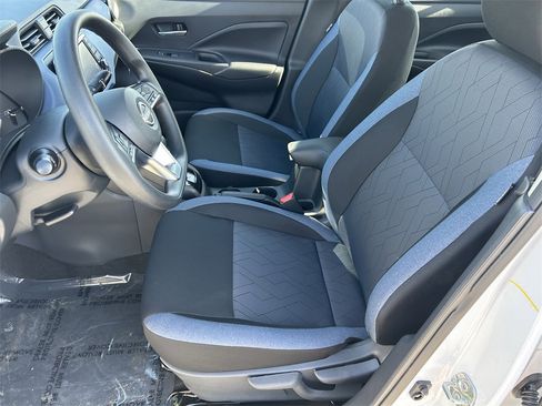 New 2025 Nissan Versa SV w/ Trunk Package image 16