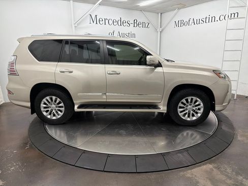 Used 2016 Lexus GX 460 w/ Premium Package AWD/4WD image 8