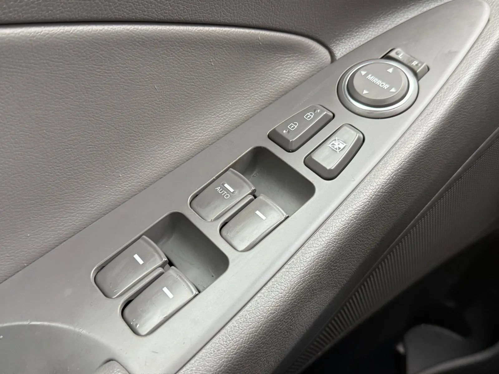 Used 2013 Hyundai Sonata GLS w/ Popular Equipment Pkg FWD image 39