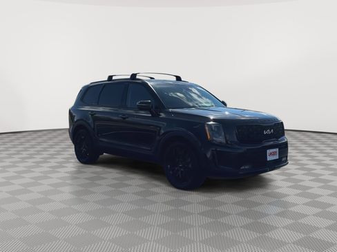Used 2022 Kia Telluride SX w/ SX Prestige Package AWD/4WD image 2